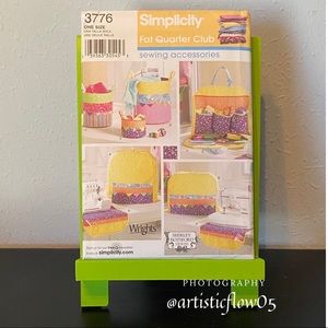 NEW Simplicity 3776 Fat Quarter Sewing Accessories